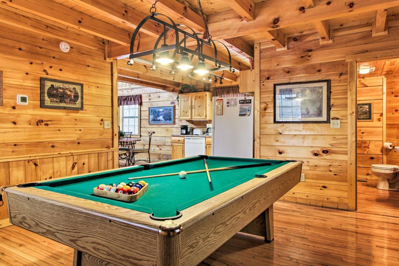Villa Gatlinburg Mountainside Escape With Deck And Hot Tub! Exterior foto